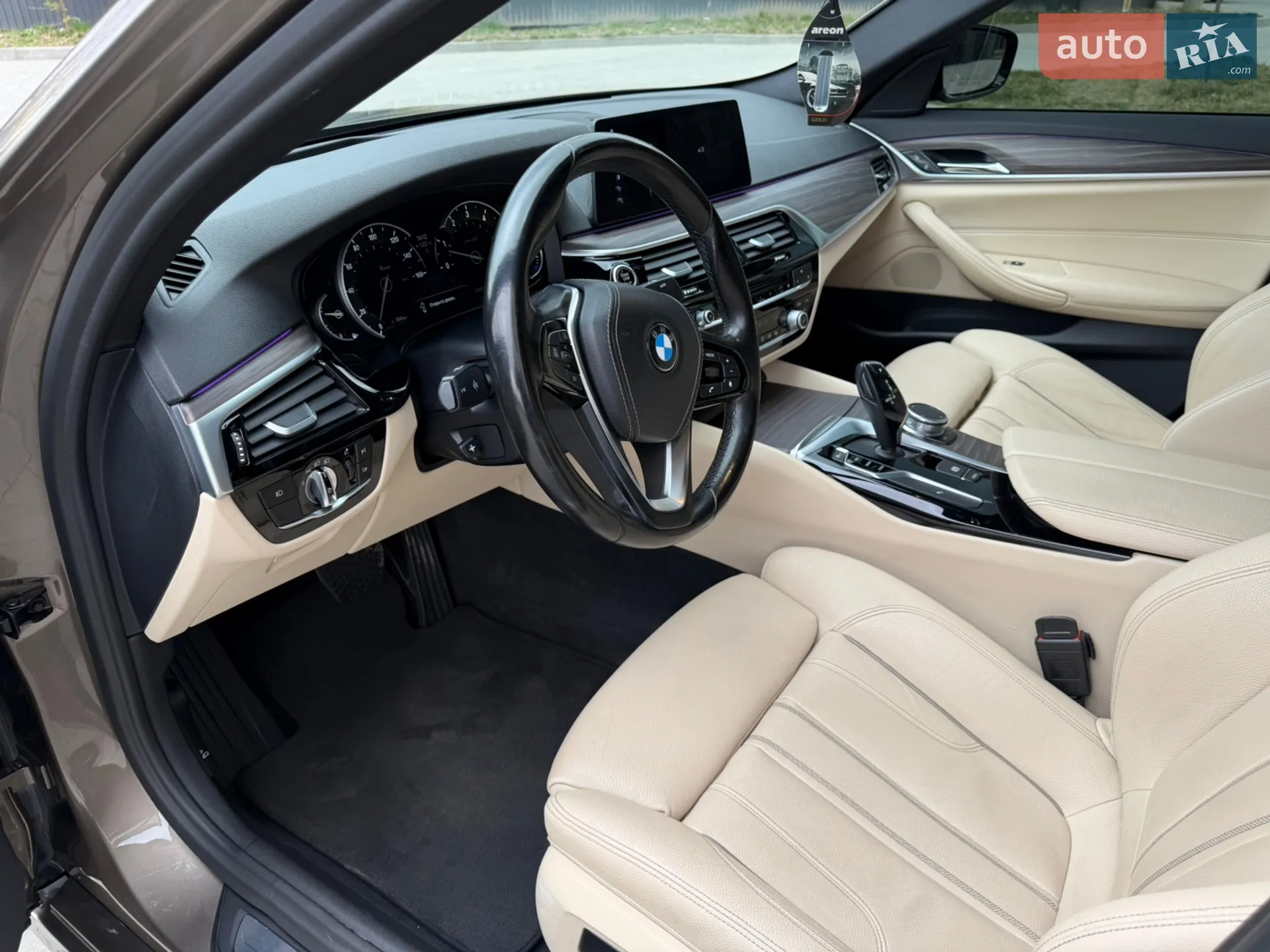 2017 BMW 5er - мініатюра 16