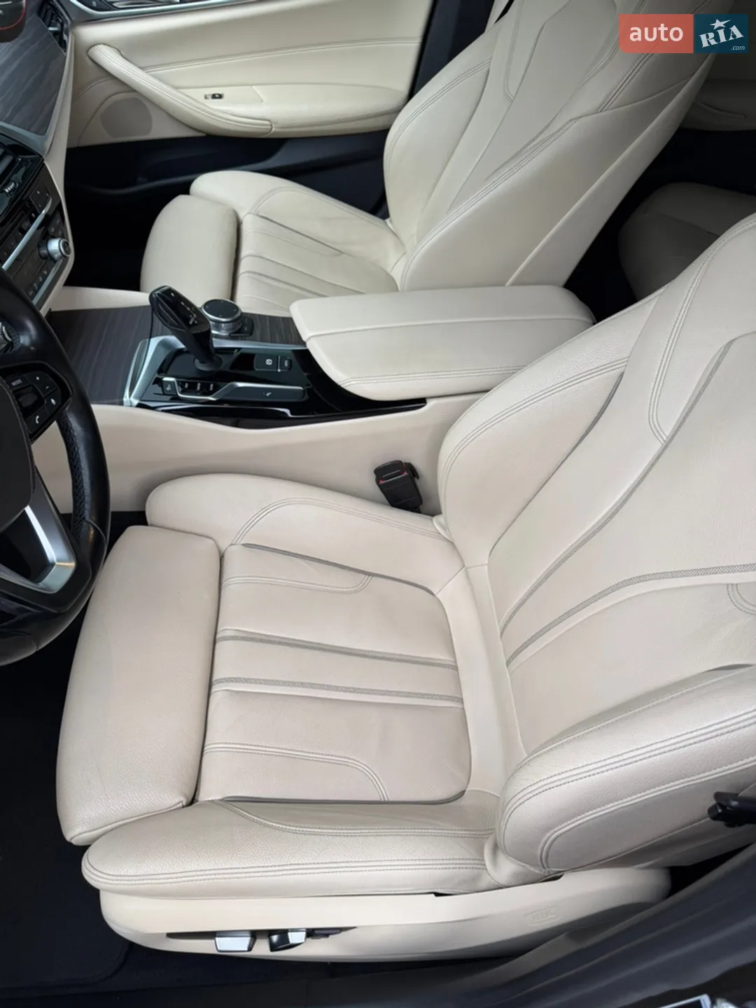 2017 BMW 5er - мініатюра 19