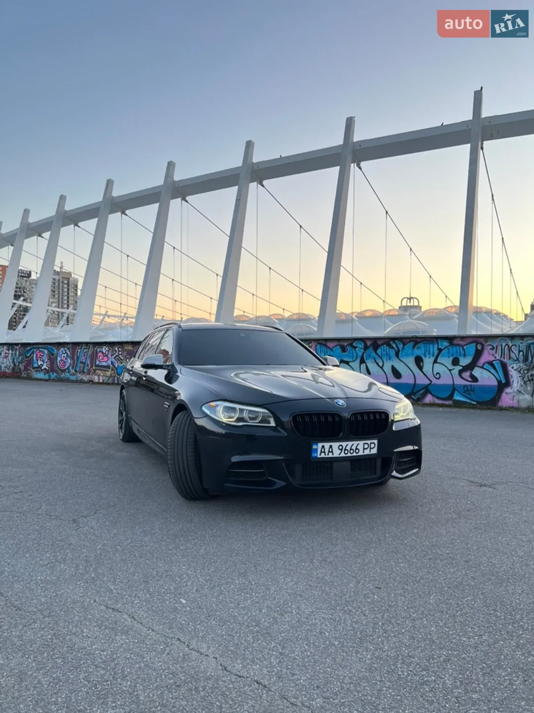 BMW 5 Series 2013 VIN WBA5K91080D084397 фото оголошення 6 з 39