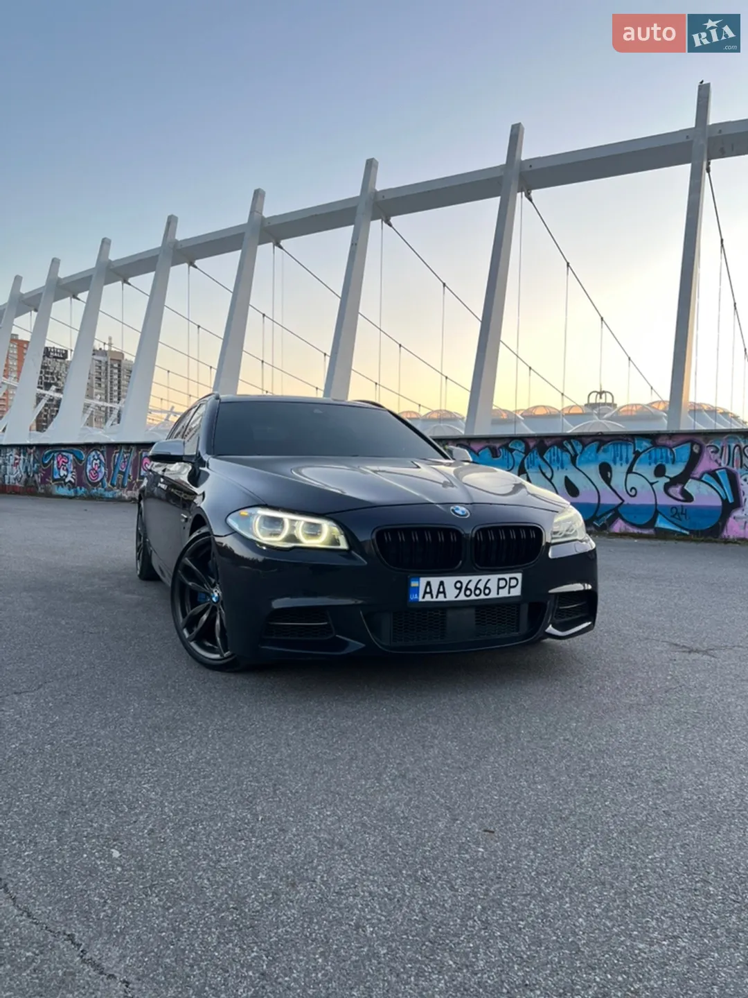 BMW 5 Series 2013 VIN WBA5K91080D084397 фото оголошення 13 з 39
