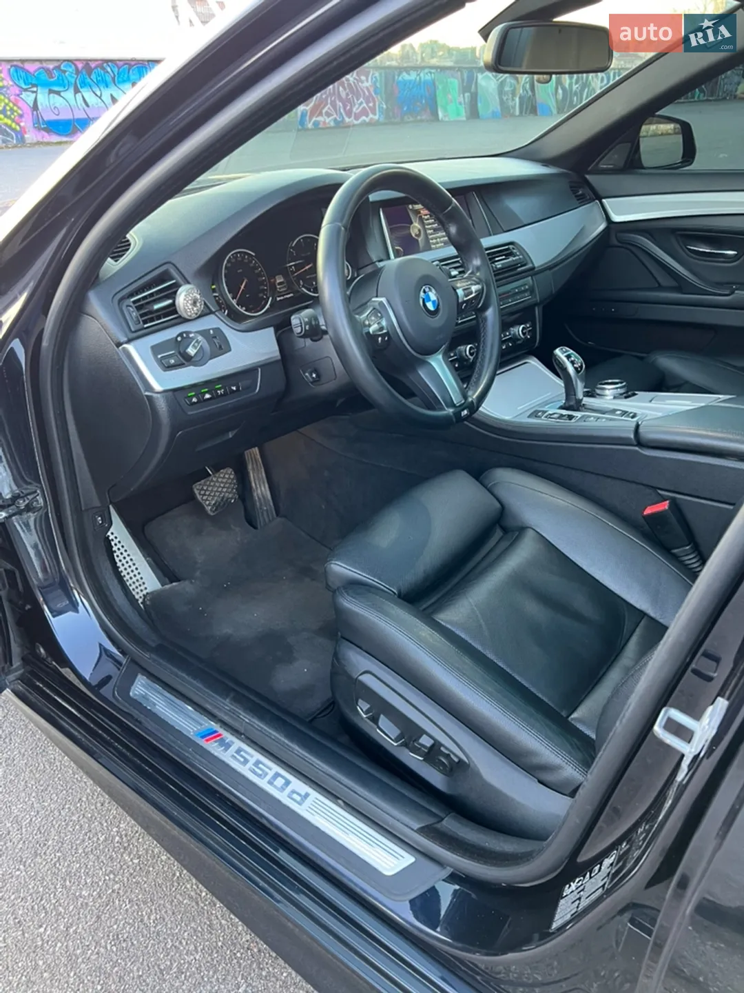BMW 5 Series 2013 VIN WBA5K91080D084397 фото оголошення 20 з 39