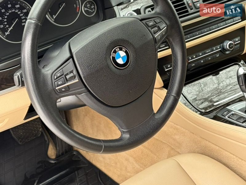 Седан BMW 5 Series 2014 в Тернополе