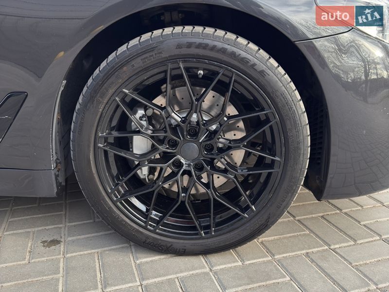 Седан BMW 5 Series 2017 в Кропивницком