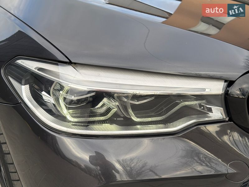 Седан BMW 5 Series 2017 в Кропивницком