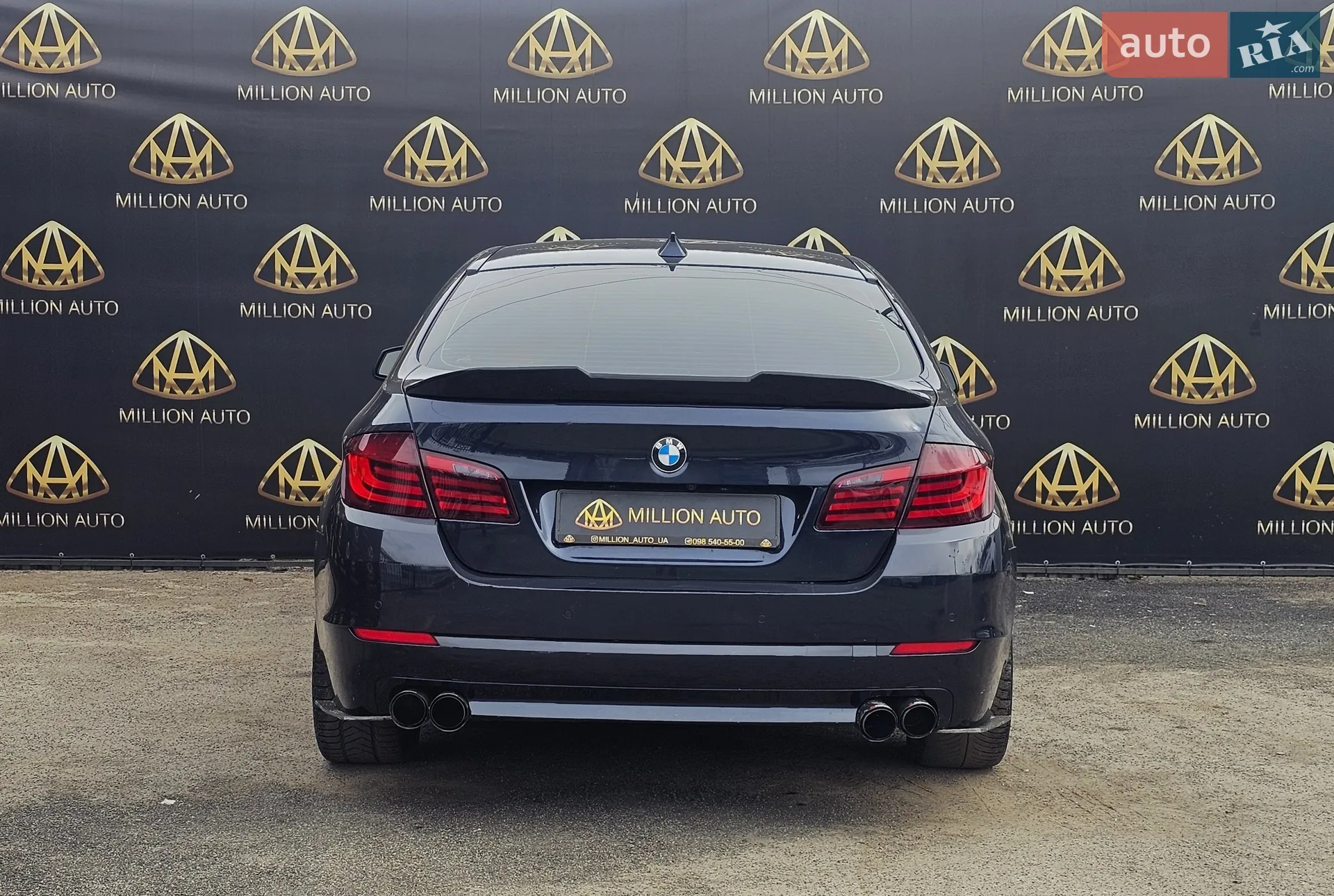 2011 BMW 5er - мініатюра 5