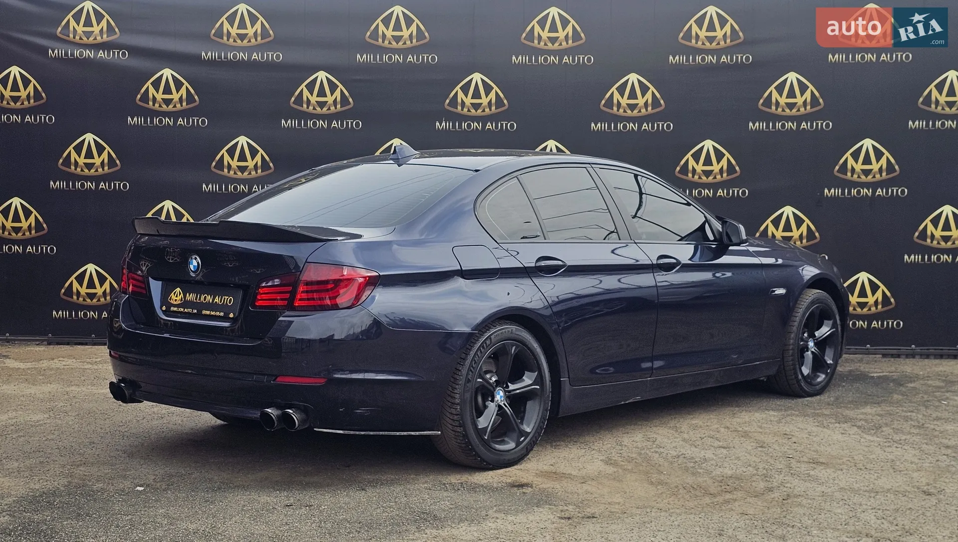 2011 BMW 5er - мініатюра 6
