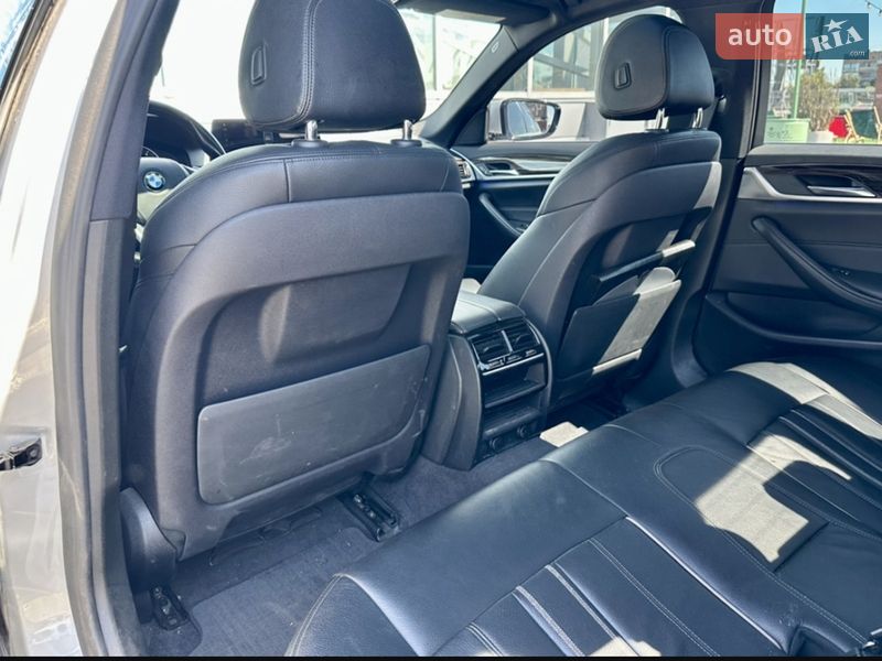 Седан BMW 5 Series 2017 в Киеве фото 17 Седан BMW 5 Series 2017 в Киеве
