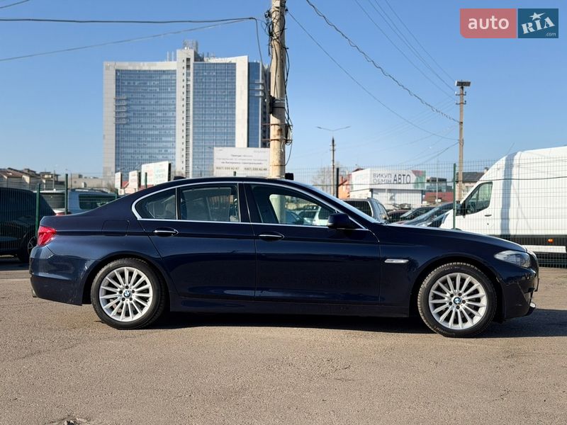 Седан BMW 5 Series 2012 в Киеве