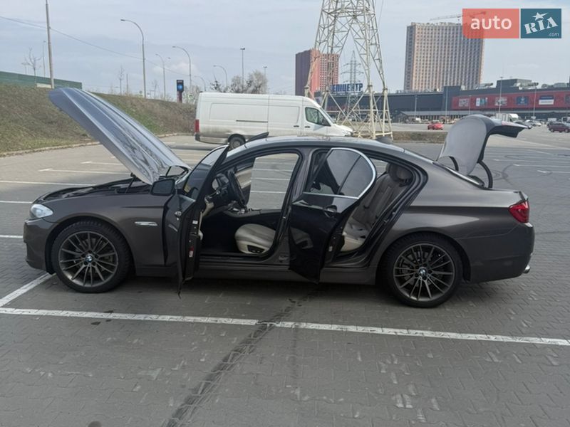 Седан BMW 5 Series 2013 в Києві