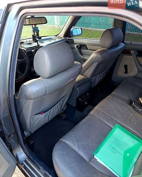 Седан BMW 5 Series 1990 в Очакове