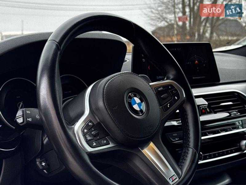 Седан BMW 5 Series 2017 в Вінниці