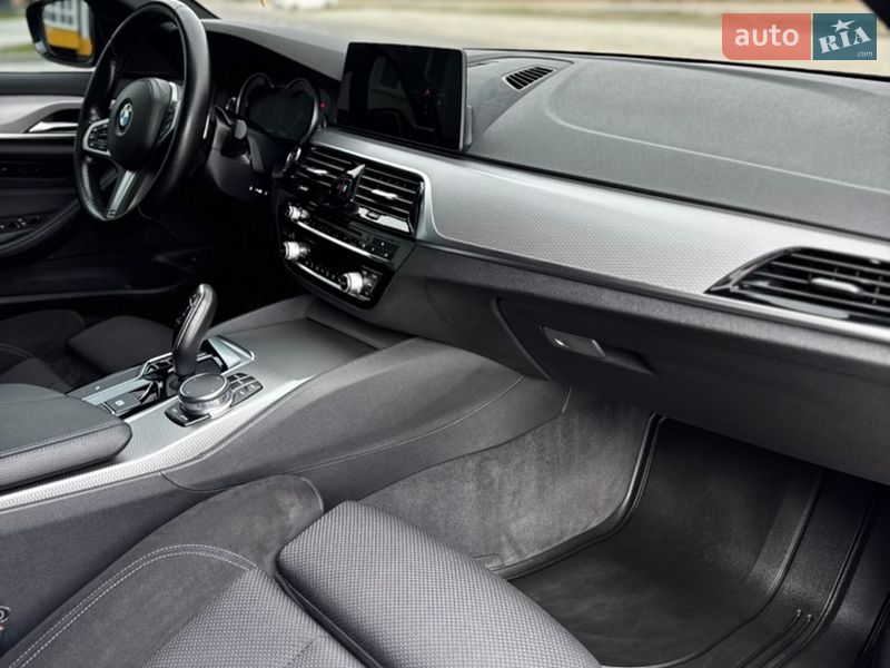 Седан BMW 5 Series 2017 в Вінниці