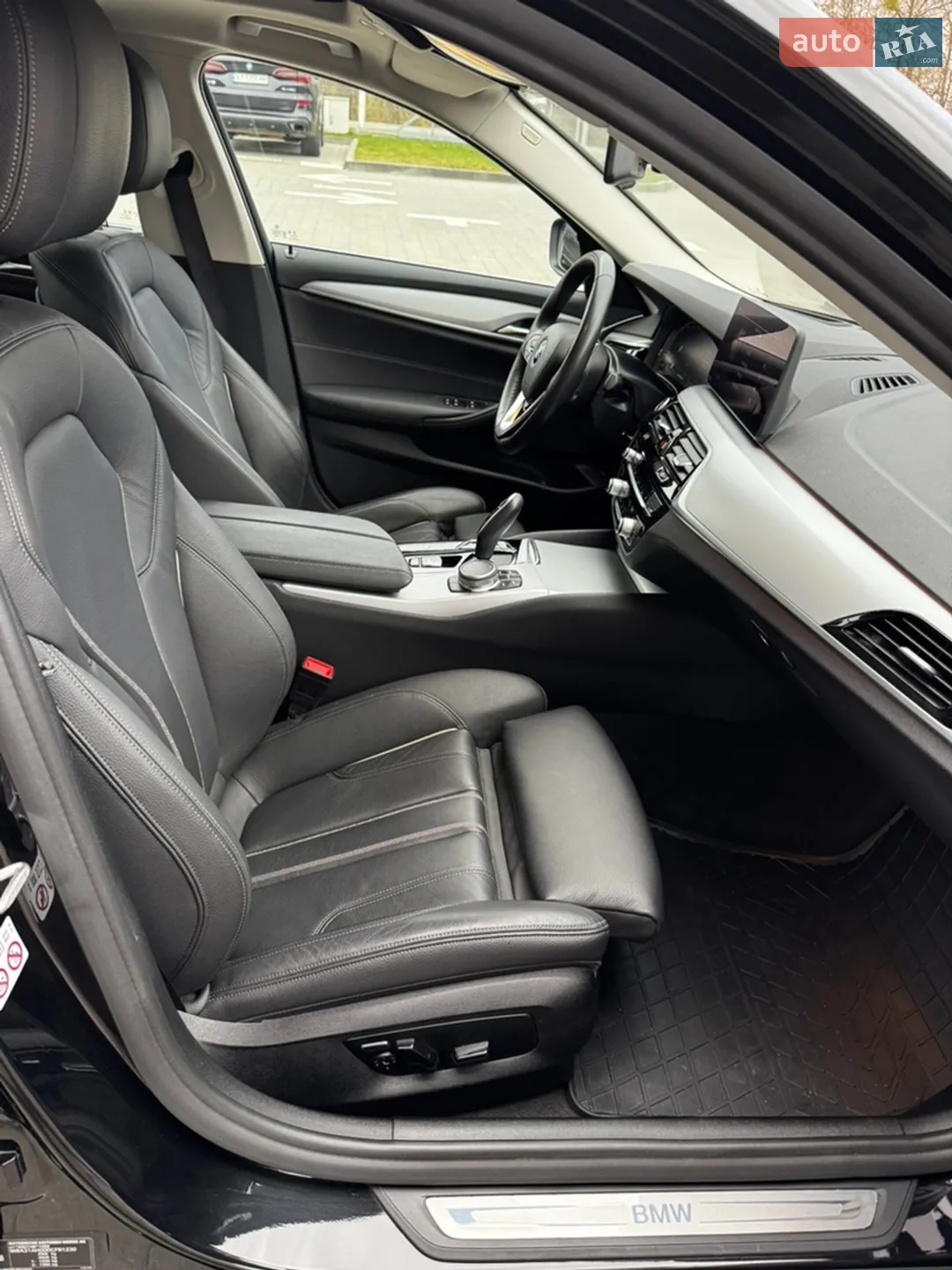 2020 BMW 5er - мініатюра 9