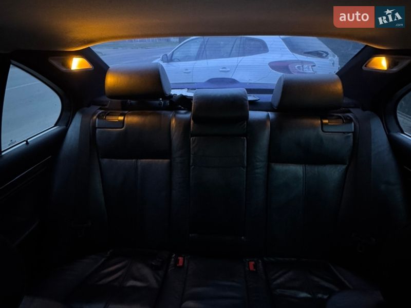 Седан BMW 5 Series 2002 в Малине