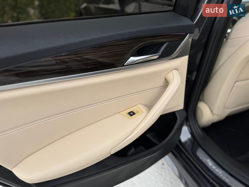 Седан BMW 5 Series 2017 в Львове фото 45 Седан BMW 5 Series 2017 в Львове