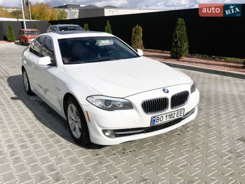 BMW 5 Series 2012 BMW 5 Series 2012