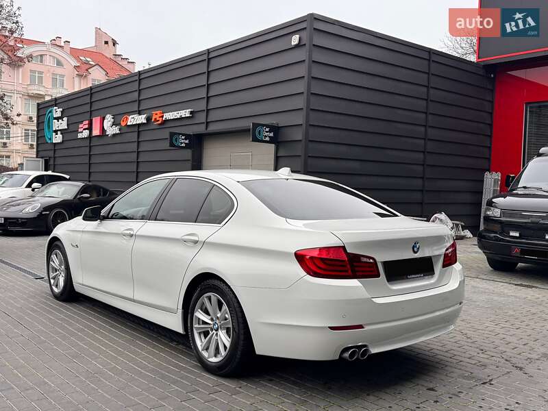 Седан BMW 5 Series 2013 в Одессе