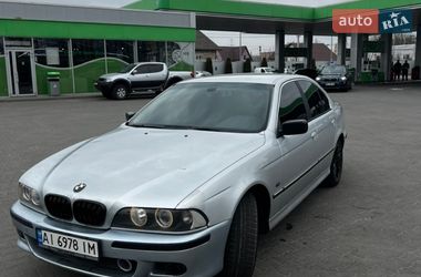 Седан BMW 5 Series 1999 в Киеве