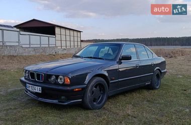 Седан BMW 5 Series 1992 в Житомире