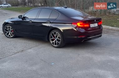 Седан BMW 5 Series 2017 в Дніпрі