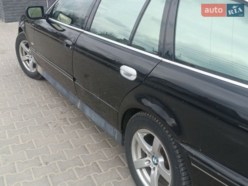 Универсал BMW 5 Series 2002 в Львове