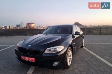 Седан BMW 5 Series 2013 в Мукачево