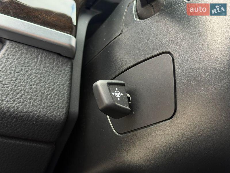 Седан BMW 5 Series 2015 в Житомире