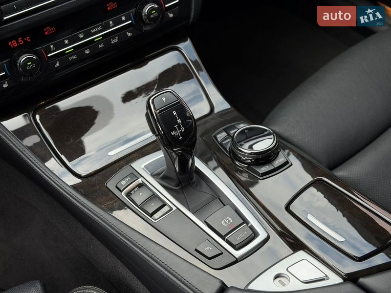 Седан BMW 5 Series 2015 в Житомире