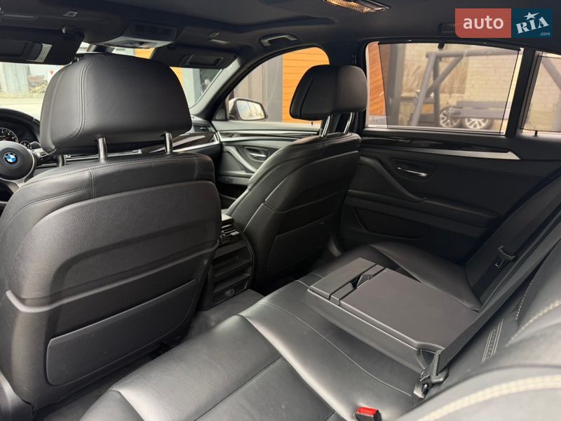 Седан BMW 5 Series 2015 в Житомире