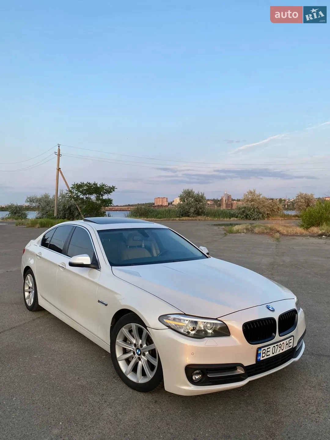 2014 BMW 5er - мініатюра 2