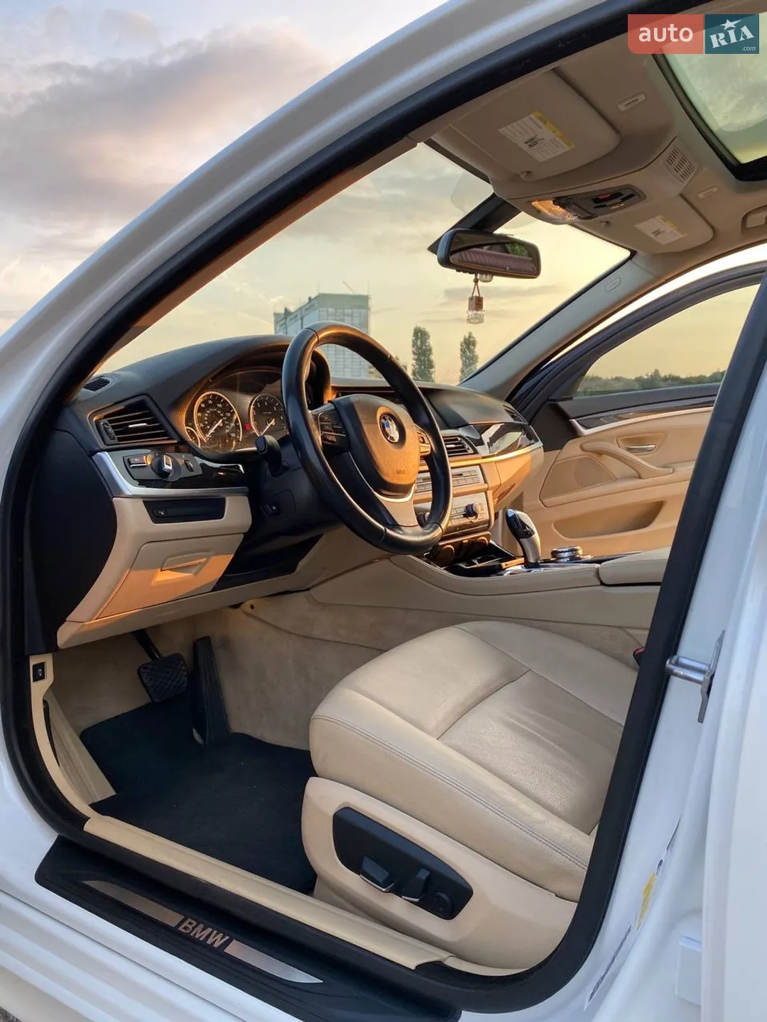 2014 BMW 5er - мініатюра 7
