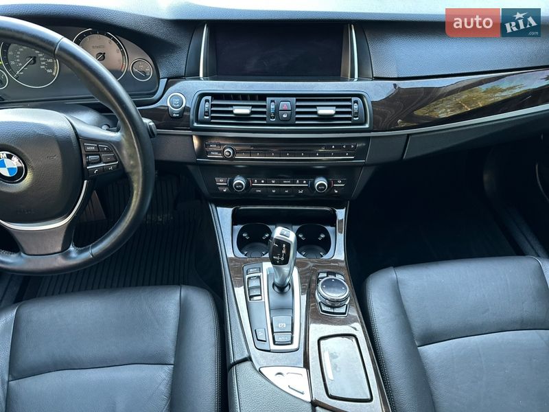 Седан BMW 5 Series 2014 в Ковеле
