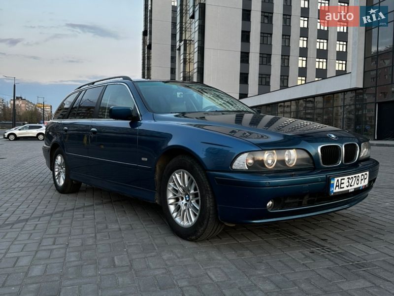 Універсал BMW 5 Series 2001 в Дніпрі