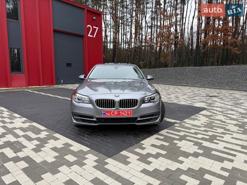 Седан BMW 5 Series 2013 в Львові