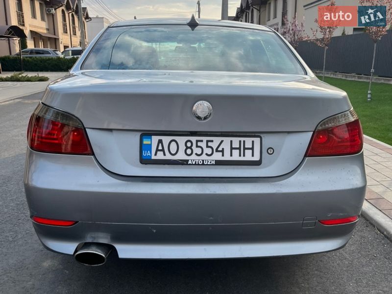 Седан BMW 5 Series 2004 в Ужгороде