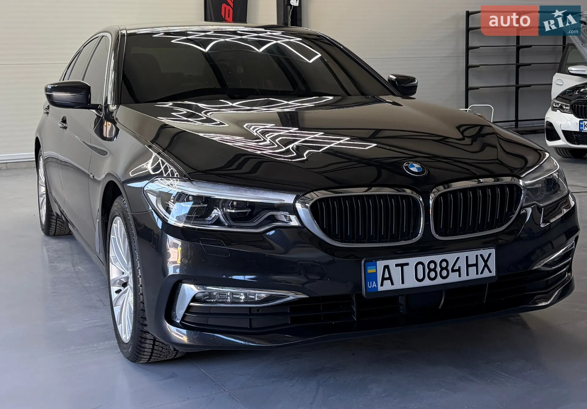 2017 BMW 5er - мініатюра 2