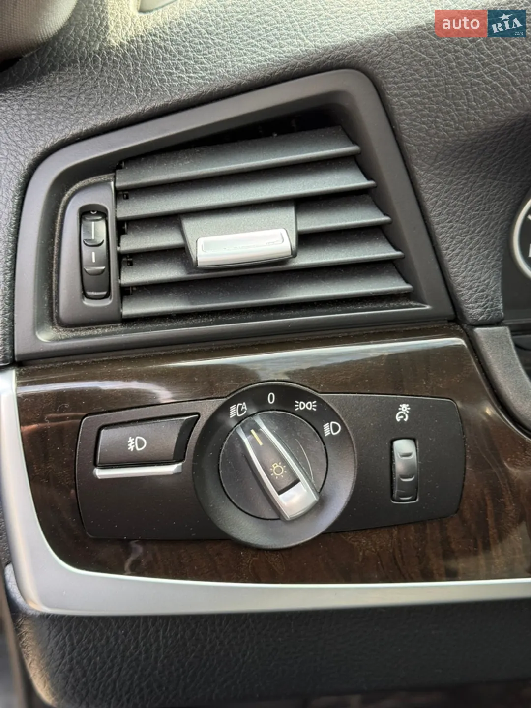 2015 BMW 5er - мініатюра 13