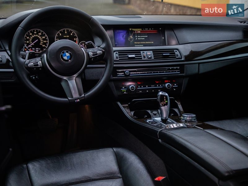 Седан BMW 5 Series 2013 в Самборі