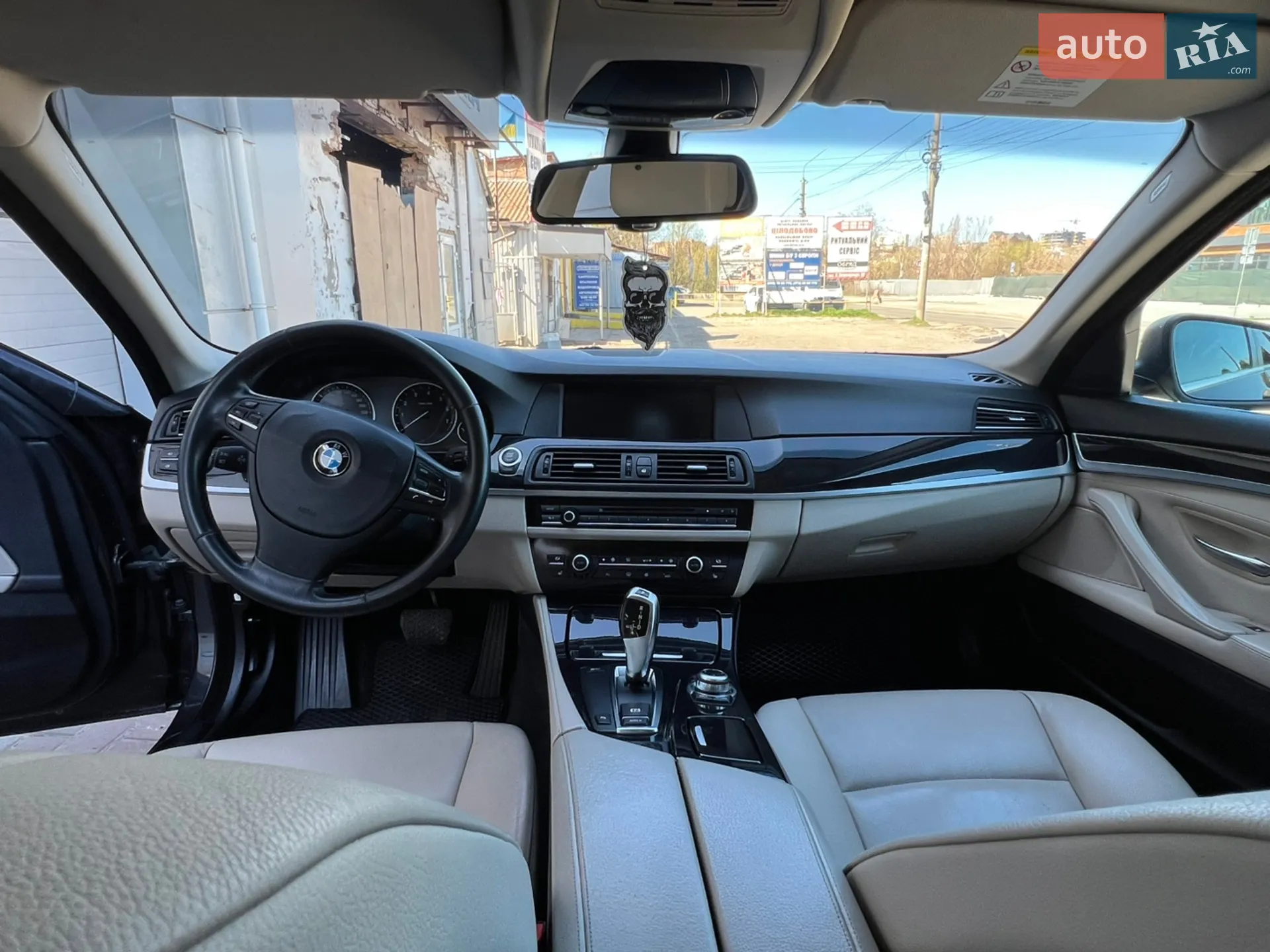 2011 BMW 5er - мініатюра 22
