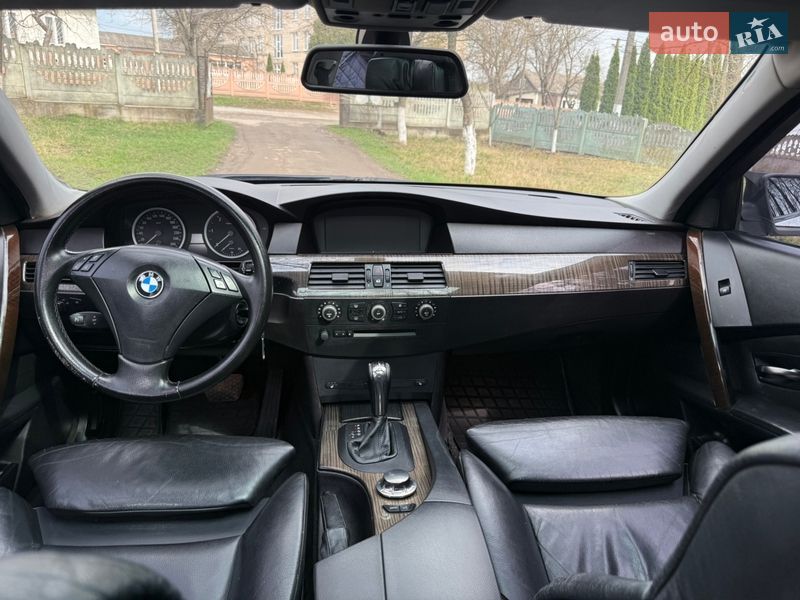 Седан BMW 5 Series 2004 в Чернівцях