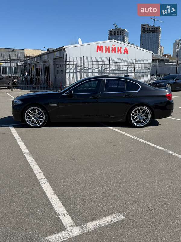 Седан BMW 5 Series 2013 в Києві