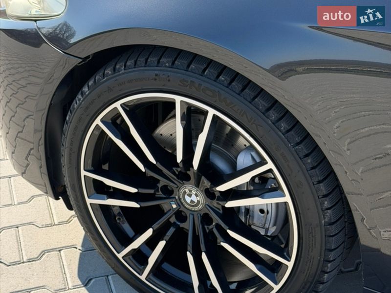 Седан BMW 5 Series 2012 в Чернівцях