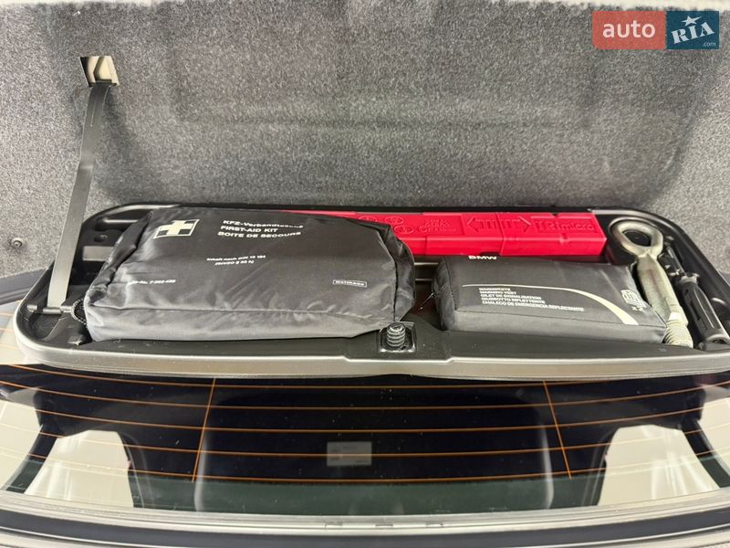 Седан BMW 5 Series 2012 в Чернівцях