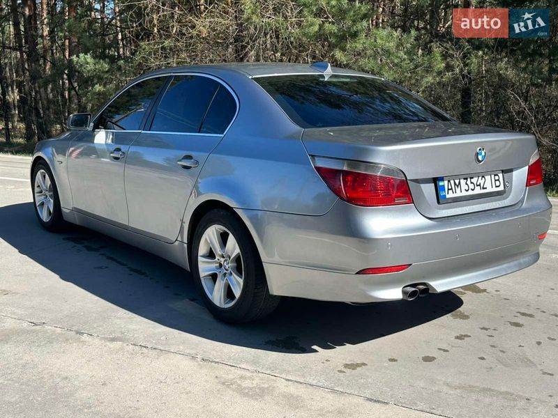 Седан BMW 5 Series 2005 в Славуте