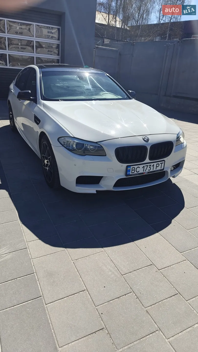 2013 BMW 5er - мініатюра 11