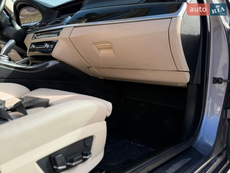 Седан BMW 5 Series 2012 в Каневе фото 41 Седан BMW 5 Series 2012 в Каневе