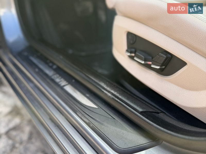 Седан BMW 5 Series 2012 в Каневе фото 51 Седан BMW 5 Series 2012 в Каневе