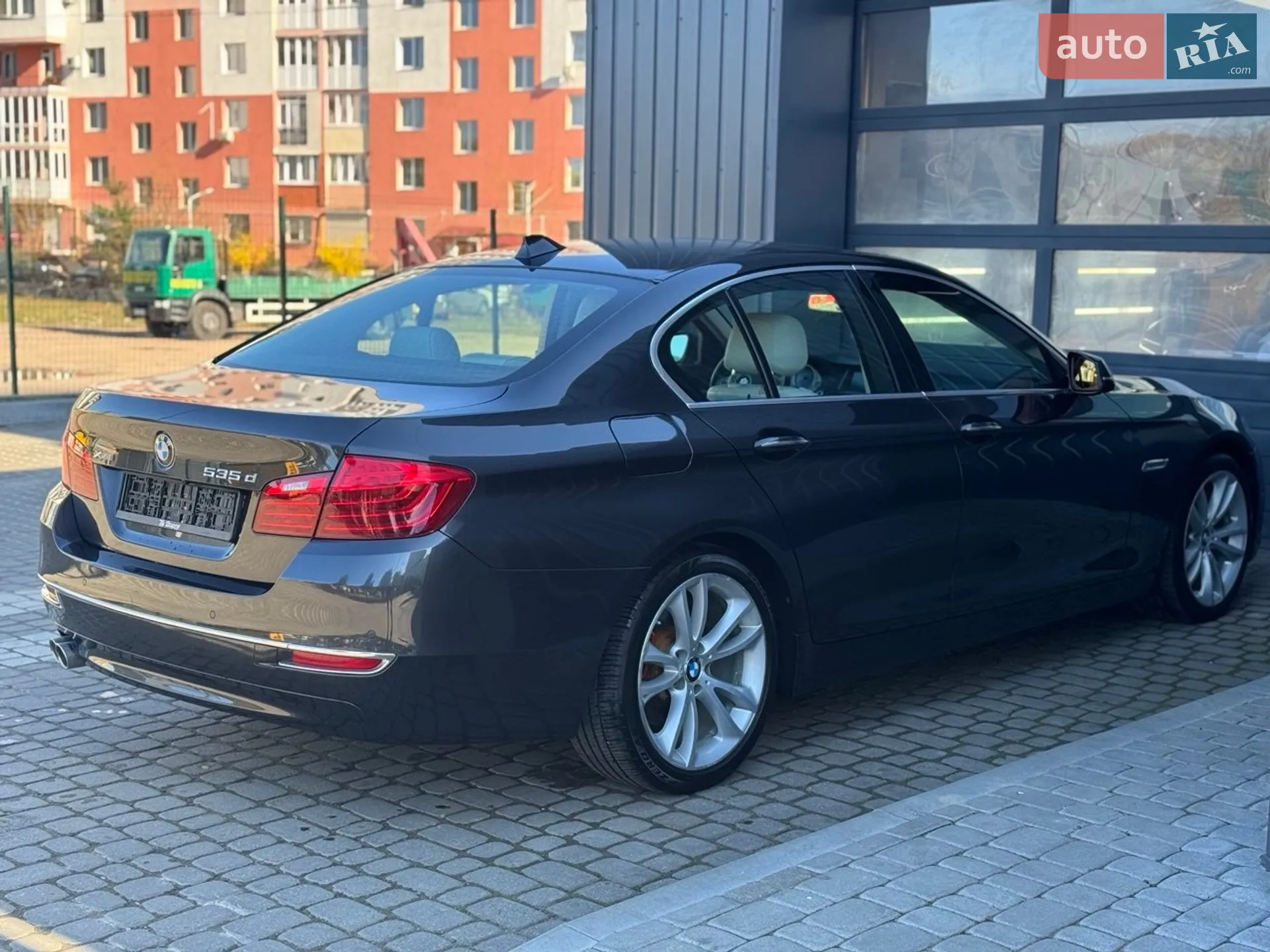 2014 BMW 5er - мініатюра 14