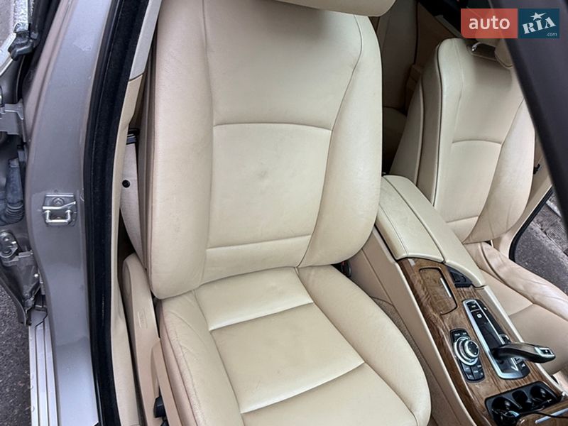 Седан BMW 5 Series 2012 в Києві