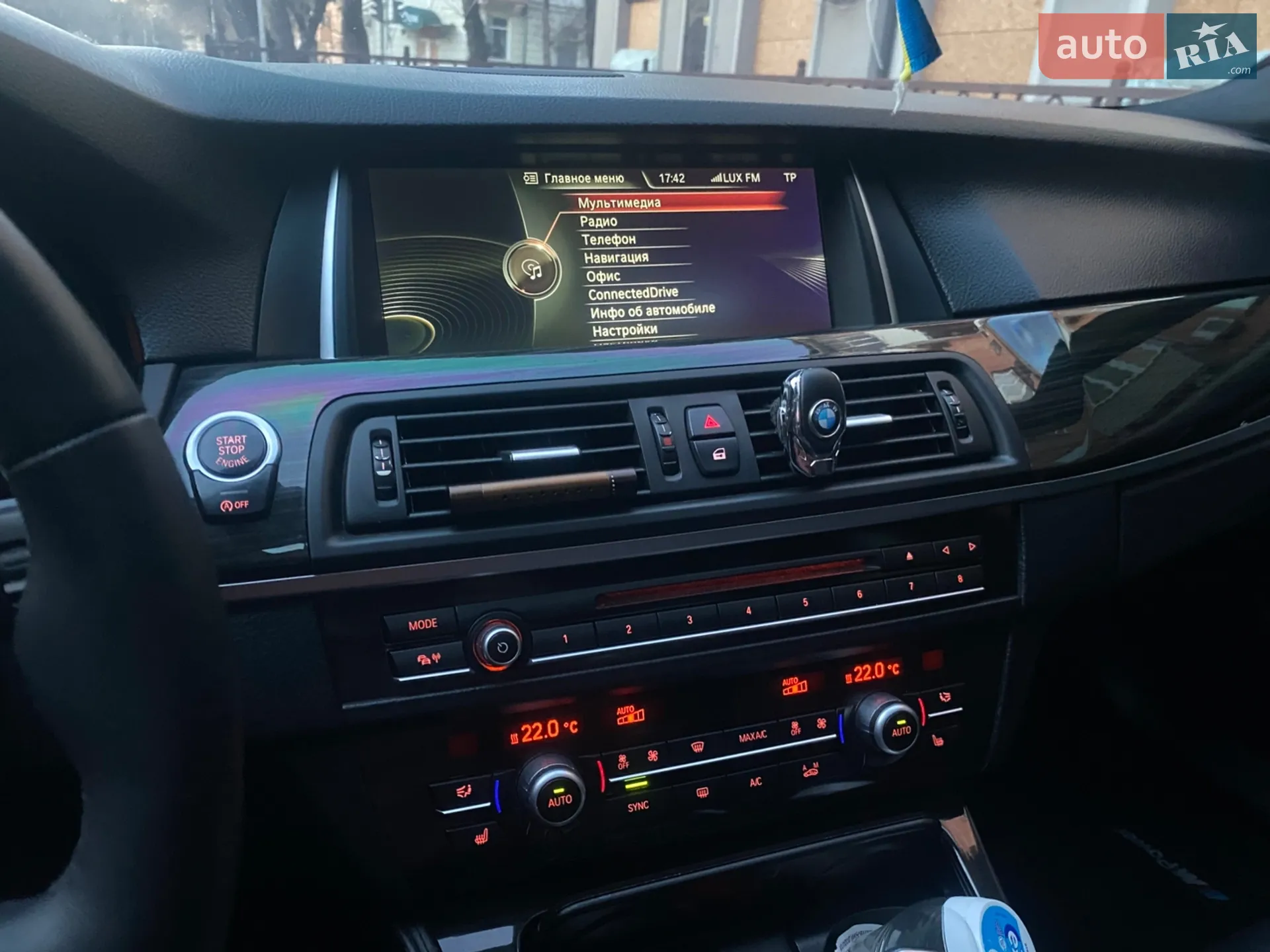 2013 BMW 5er - мініатюра 8